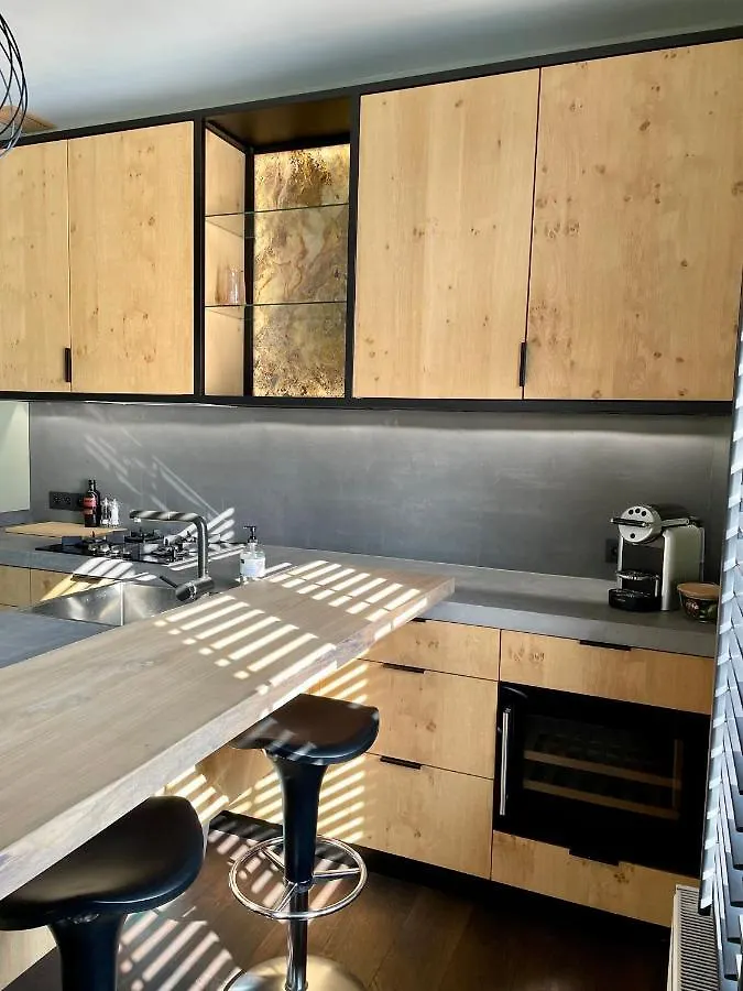 Charming Duplex Apartment At Top Location Antwerpen